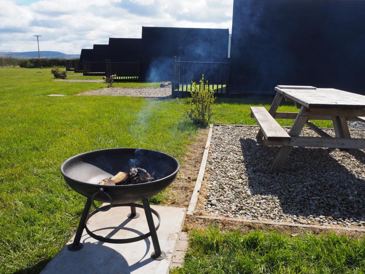 Carrowmena School House & Glamping Hotel Limavady Exterior photo